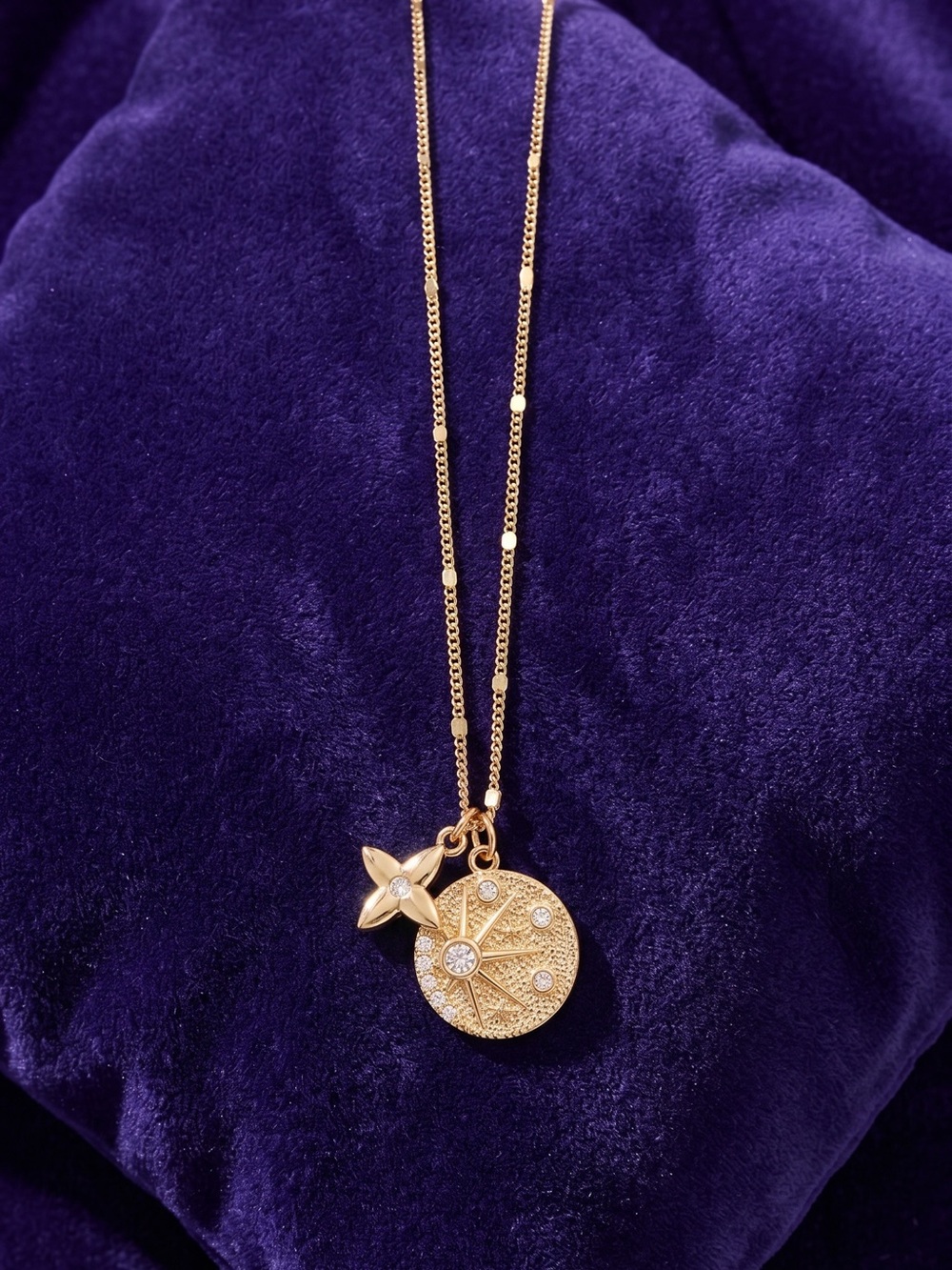 14k Gold Plated CZ Starburst Starry Sky Pendant Necklace. New.